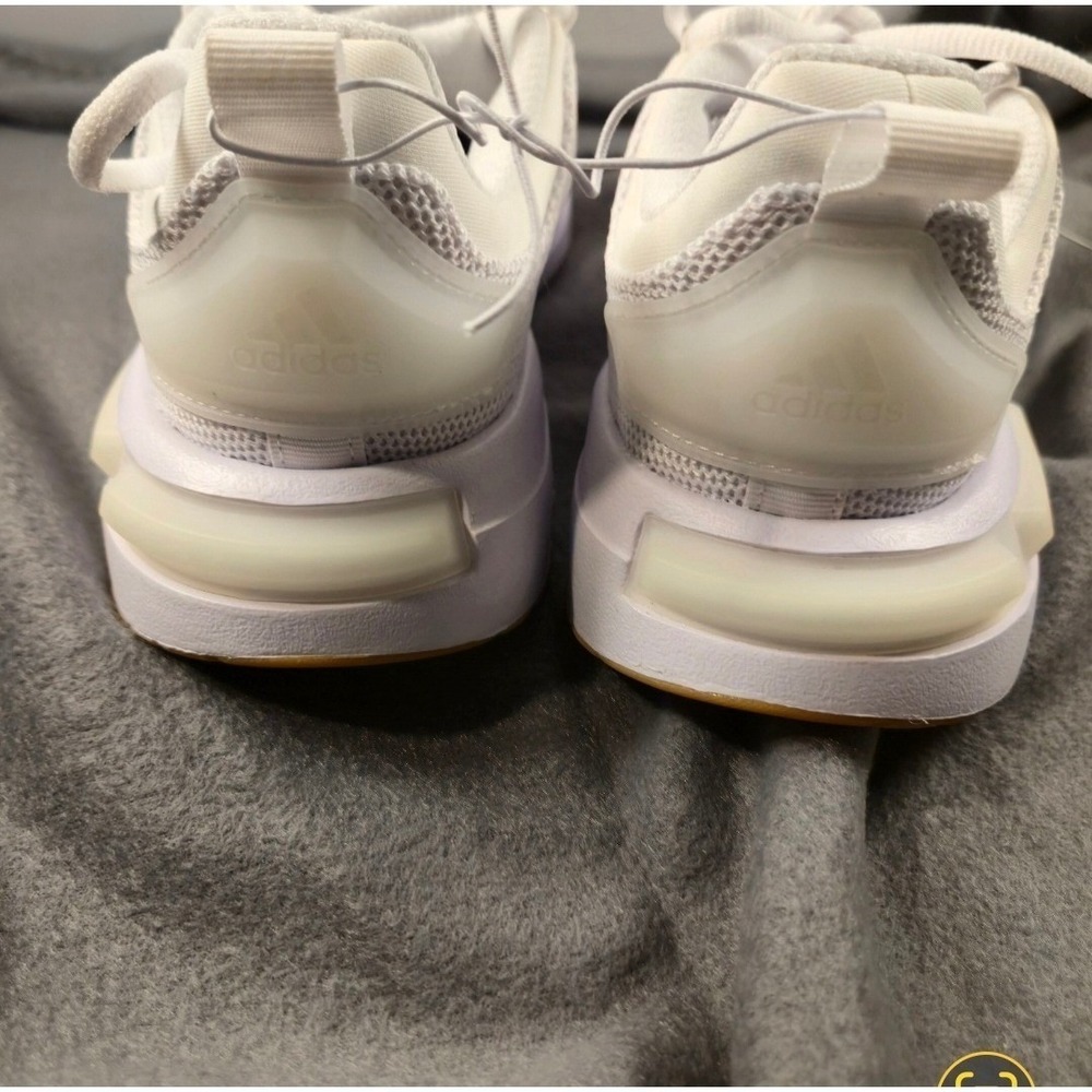 Adidas Racer TR23‎ White Gum Running Shoes Sneakers IF3330 Mens 5.5 Womens 7 NEW - Picture 6 of 8